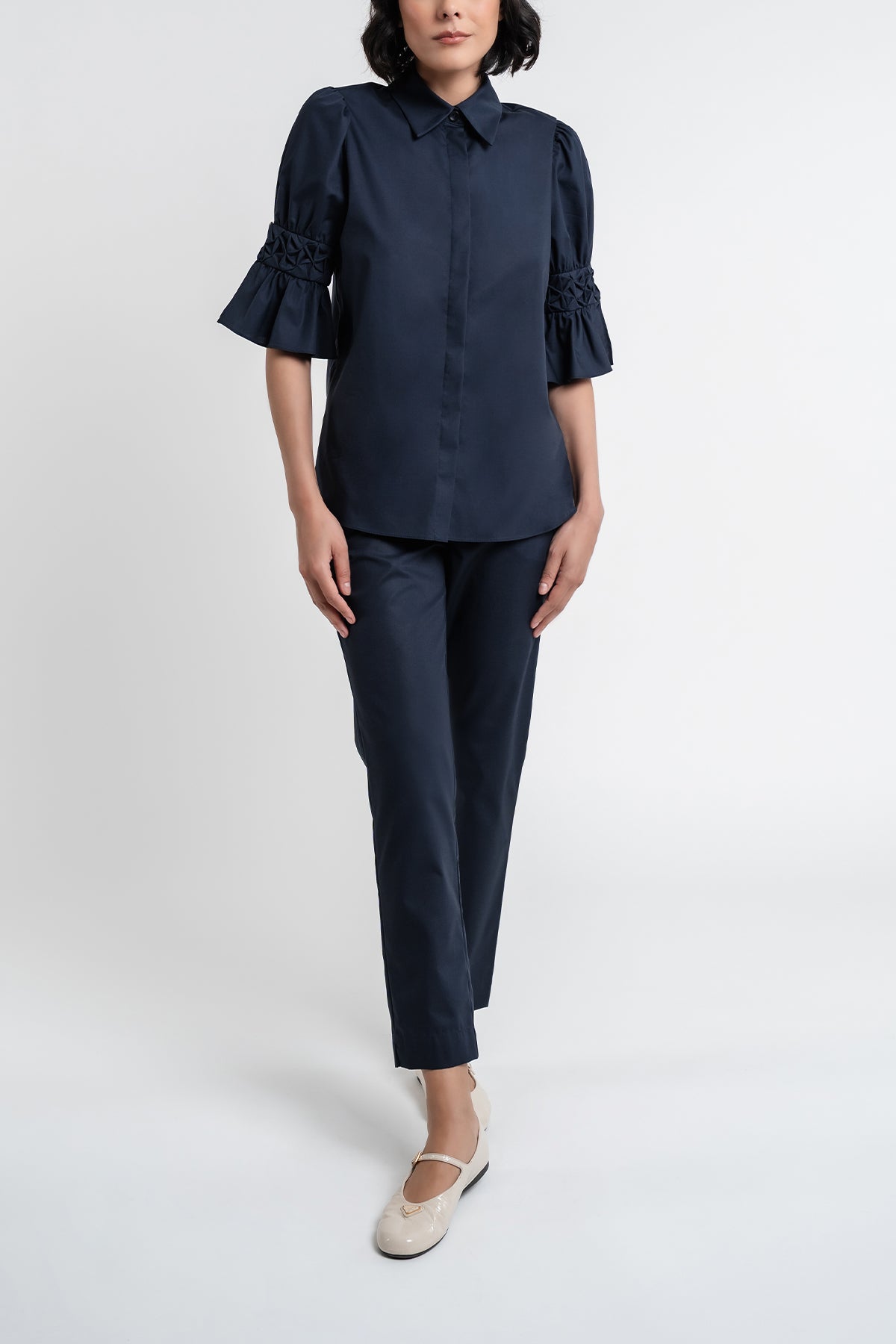 Color 26 - 2 - AG-NEU_ODETTE_26_02.jpg