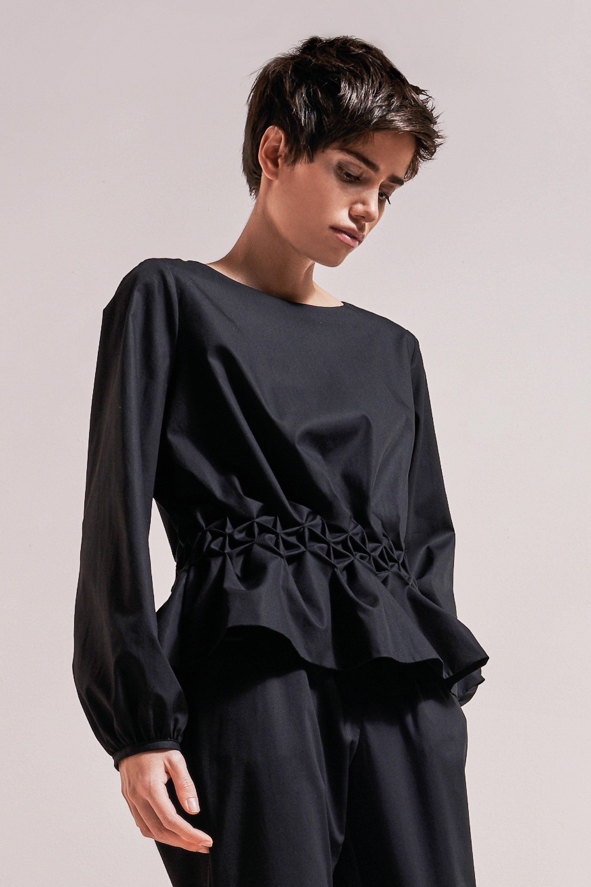 Color 01 - 2 - 50032001_01_01.jpg