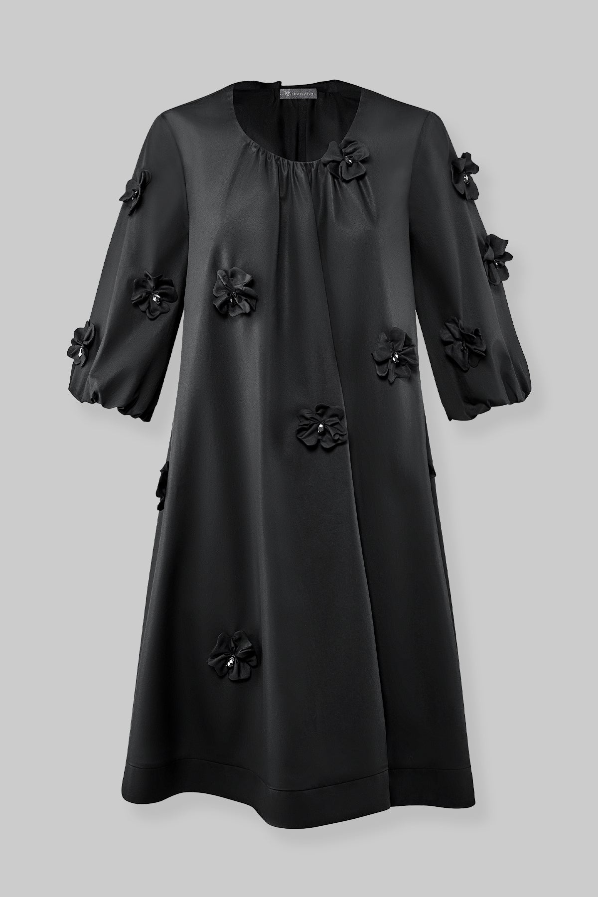 Color 01 - 1 - KISSME-Glam_01_02.jpg