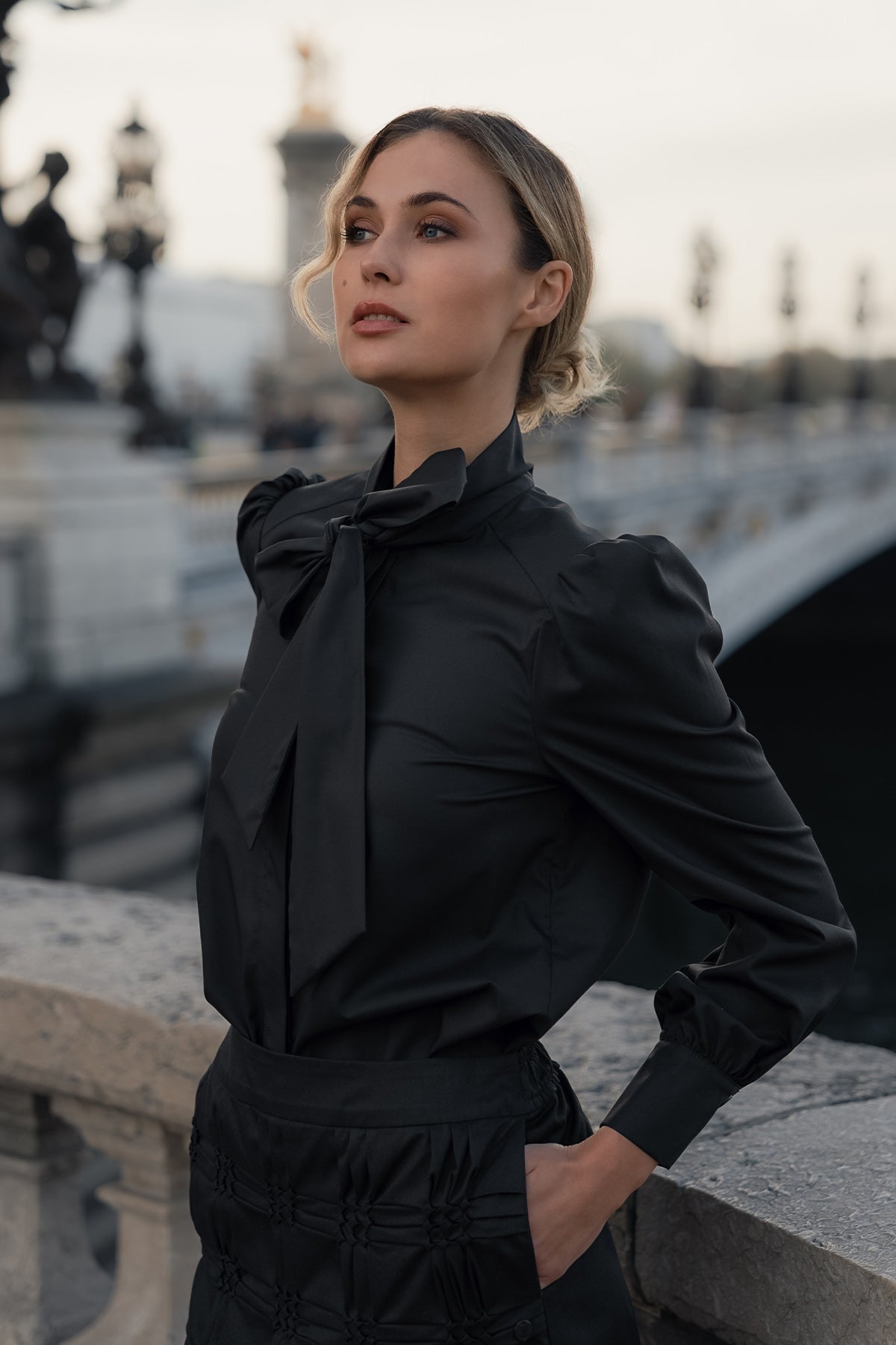 Color 01 - 2 - MALIA_01_01.jpg