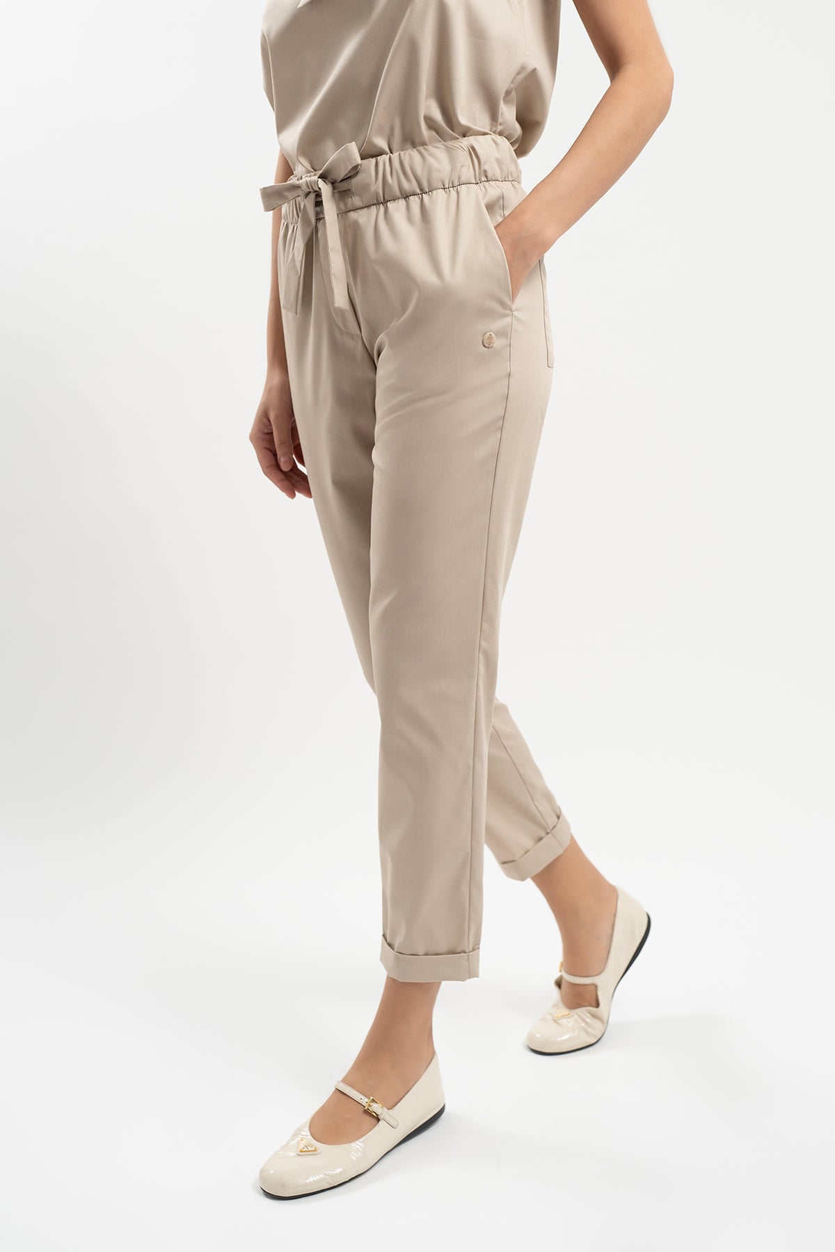 Color 37 - 4 - FAYA_37_04.jpg