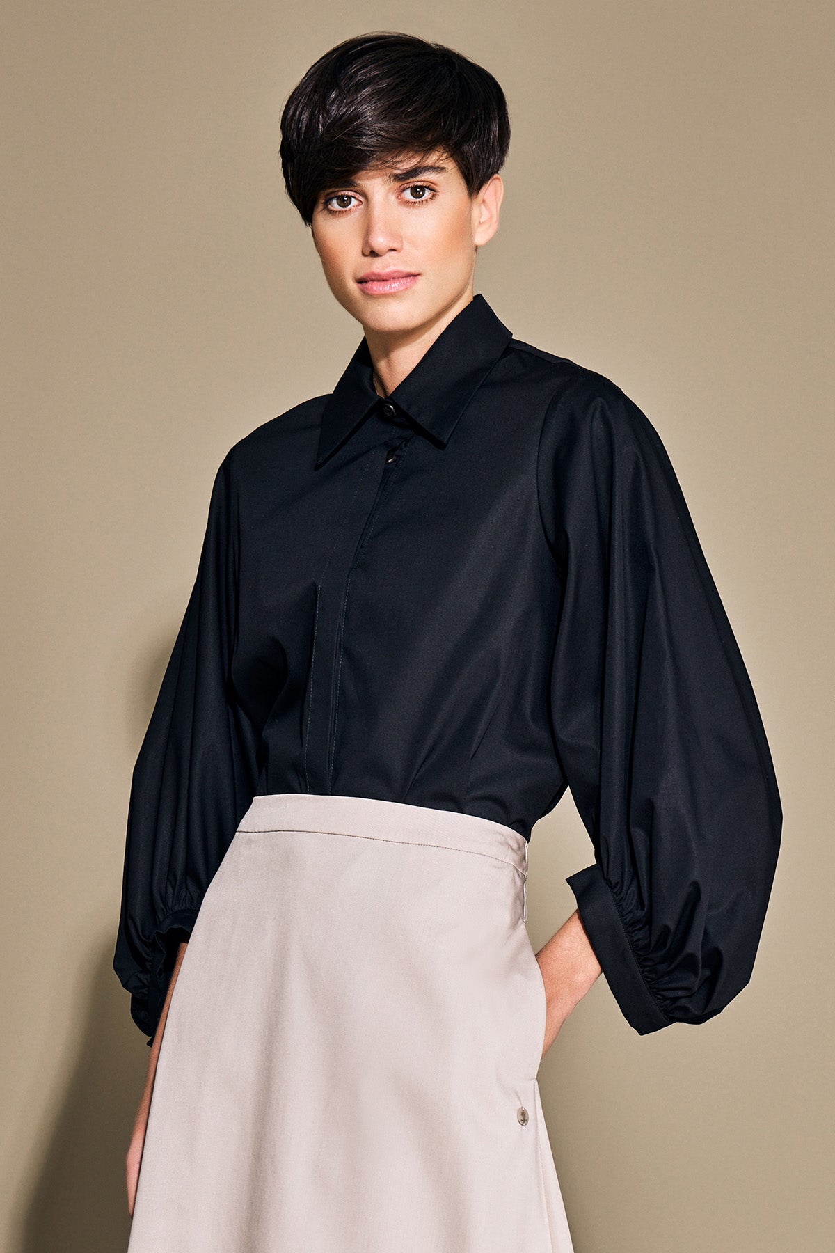 Color 01 - 2 - GARNIER_01_01_9556.jpg