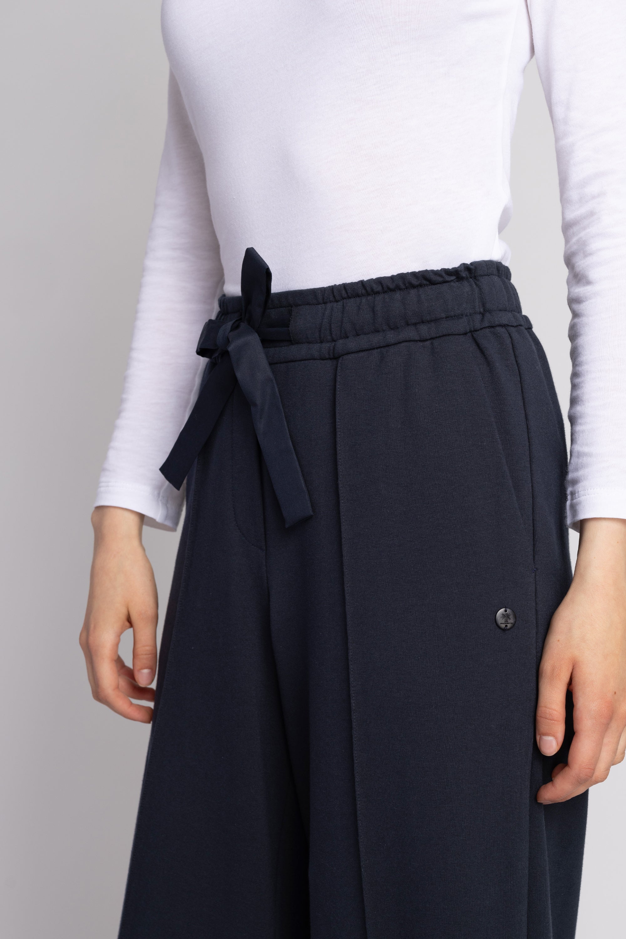 Color 26 - 4 - JOYCE_26_03.jpg