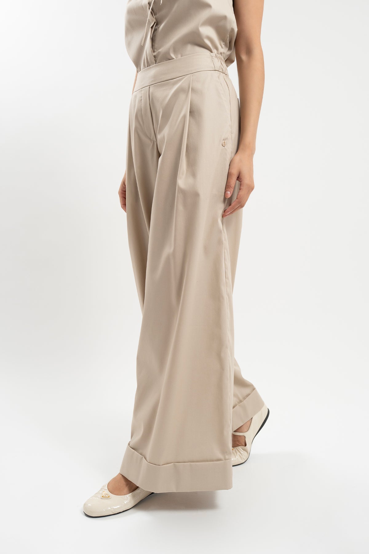 Color 37 - 4 - KARLOTTA_37_04.jpg