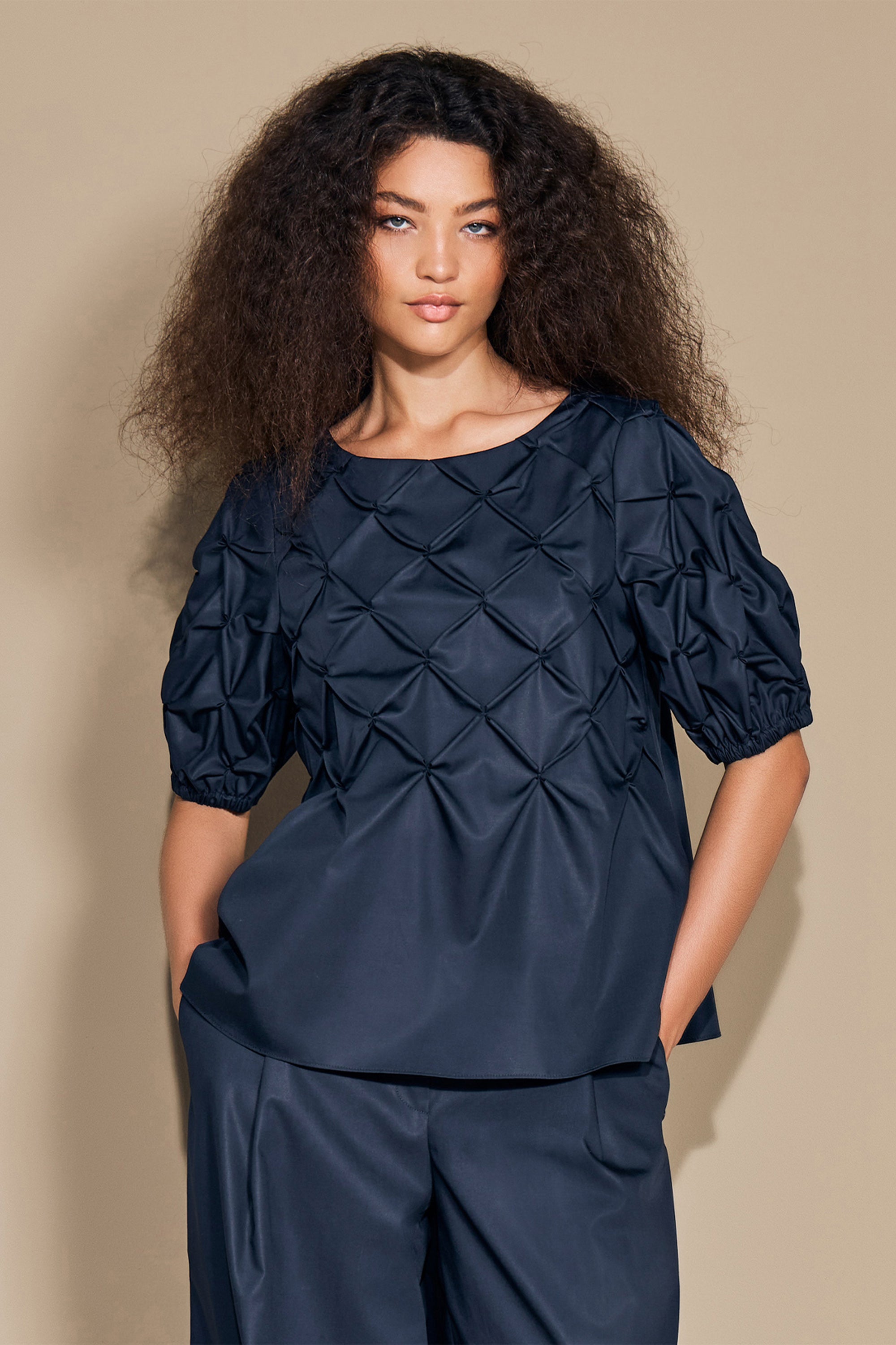 Color 26 - 2 - LILITH_26_01_10142.jpg