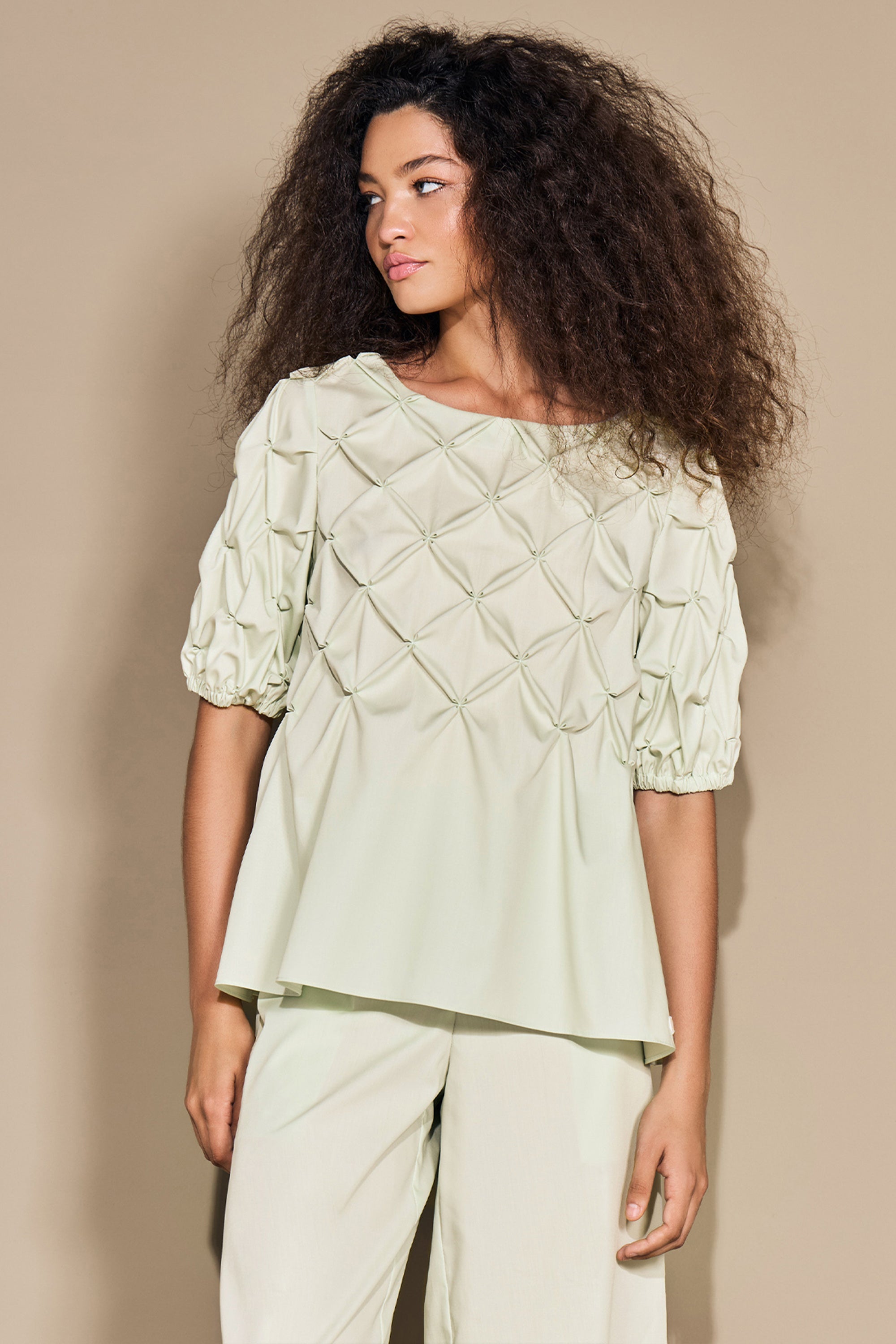 Color 46 - 2 - LILITH_46_01.jpg