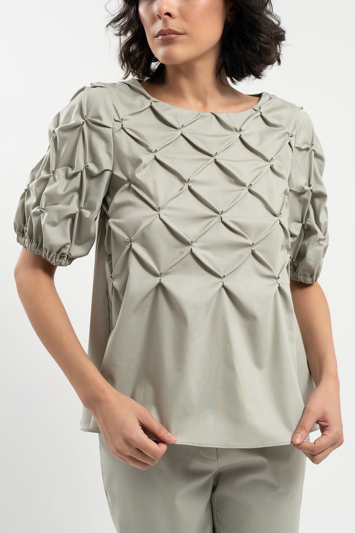 Color 50 - 4 - LILITH_50_04.jpg