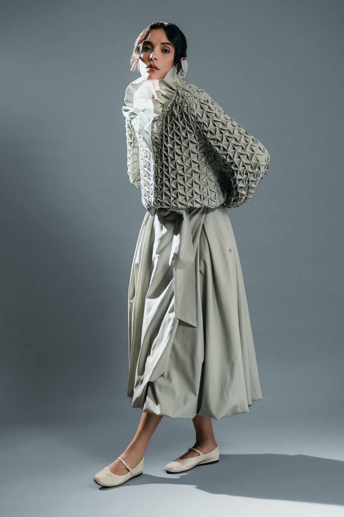 Color 50 - 3 - LORELLA_50_02.jpg