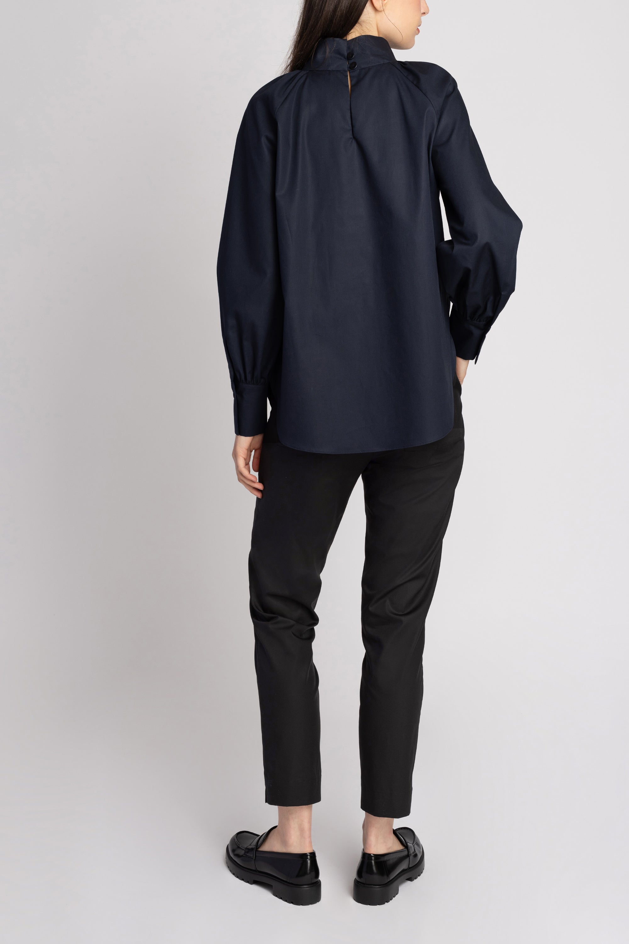 Color 26 - 4 - MILANA_26_03.jpg