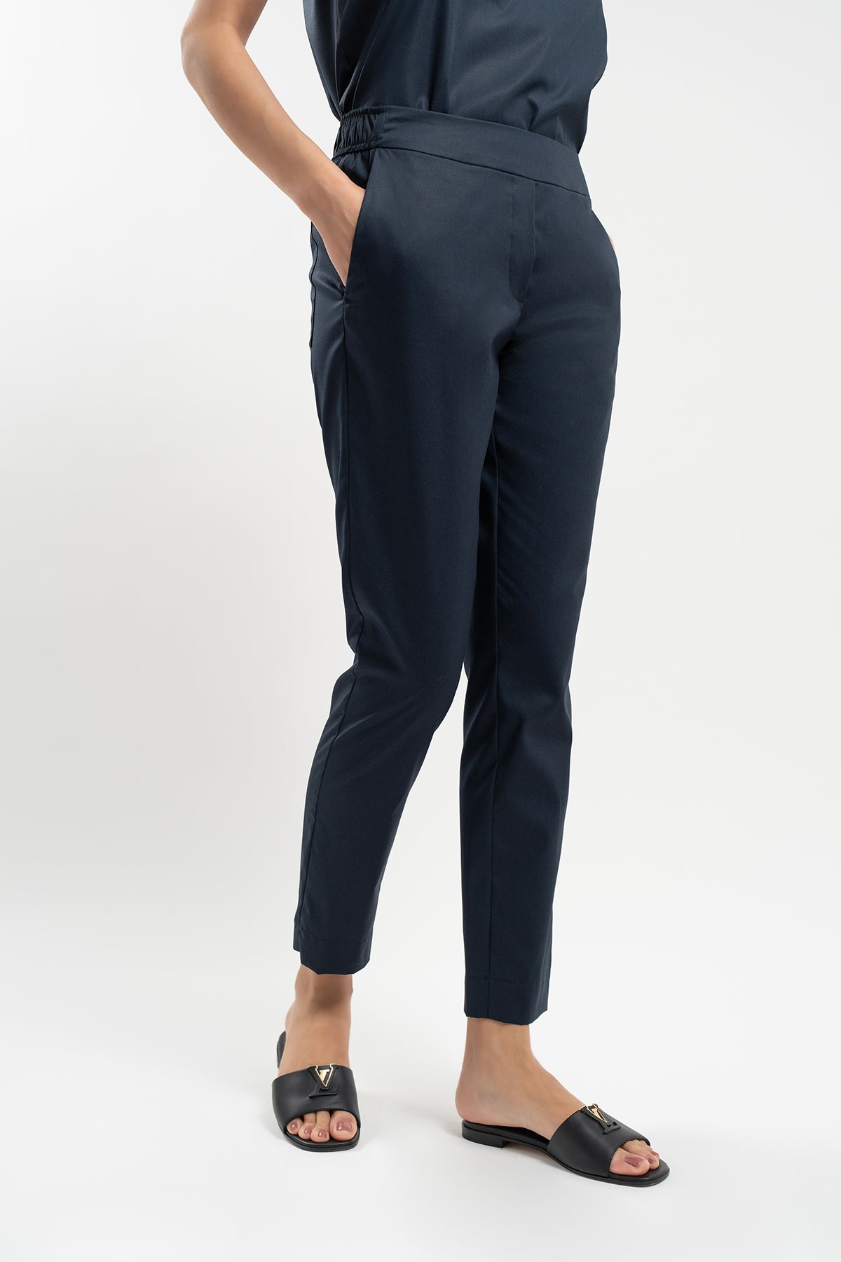 Color 26 - 4 - MIRA_26_04.jpg