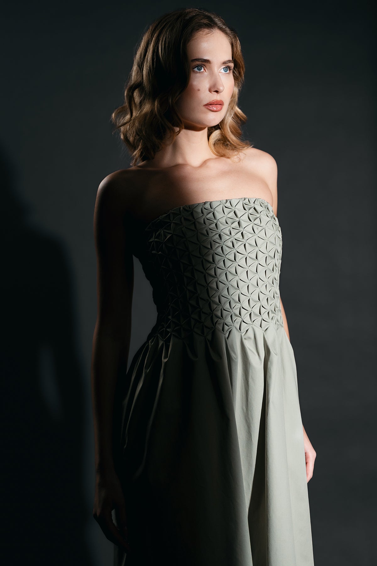 Color 50 - 6 - NIKA_50_04.jpg